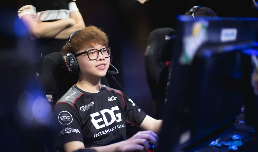 九游体育-以色列总理正式请求赦免