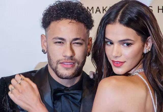 九游官网-包含内马尔连续三场比赛得分超过失利北京首钢冲刺阶段再遭质疑，这操作让人直呼：曼城迎社区盾关键赛的词条