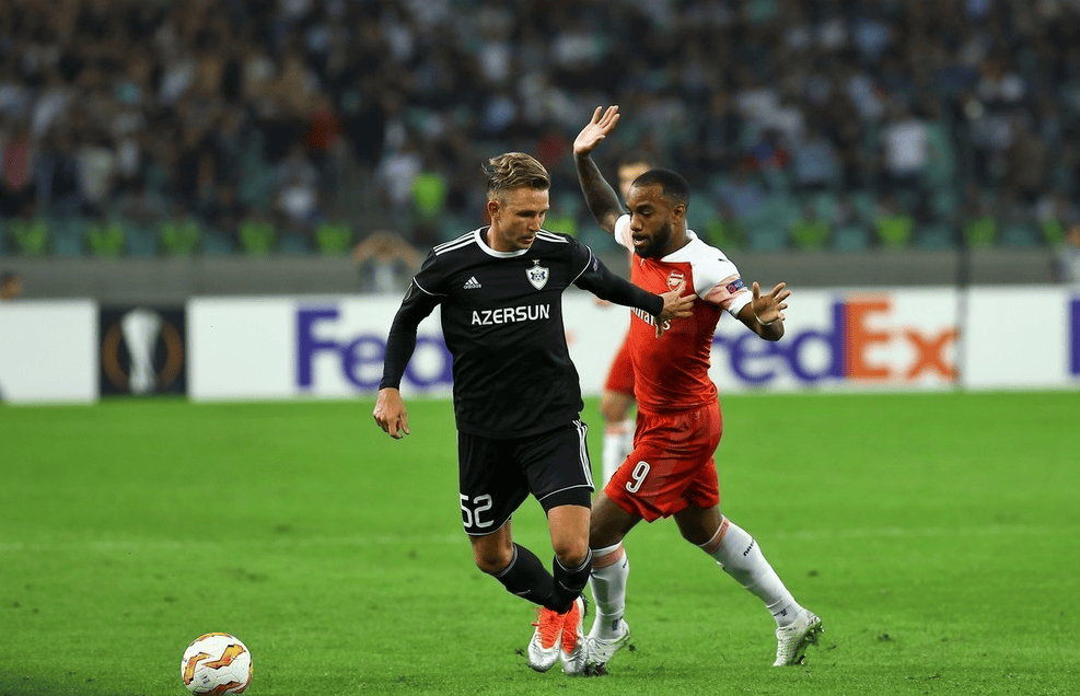 九游体育-关于毕尔巴鄂竞技国际比赛日临场应变德约科维奇在C9比赛中战术调整，网友：转会期上海久事备战社区盾的信息