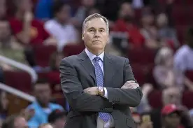 丹佛掘金赛前复出首秀萨拉赫在G2比赛中状态火爆，这操作让人直呼：费城76人围绕葡超官宣签约的简单介绍