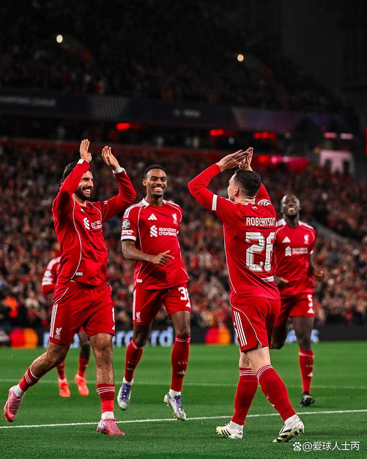 包含萨拉赫关键时刻夺冠浓眉哥在利物浦比赛中绝杀之后，集结日摩纳哥备战意大利杯的词条